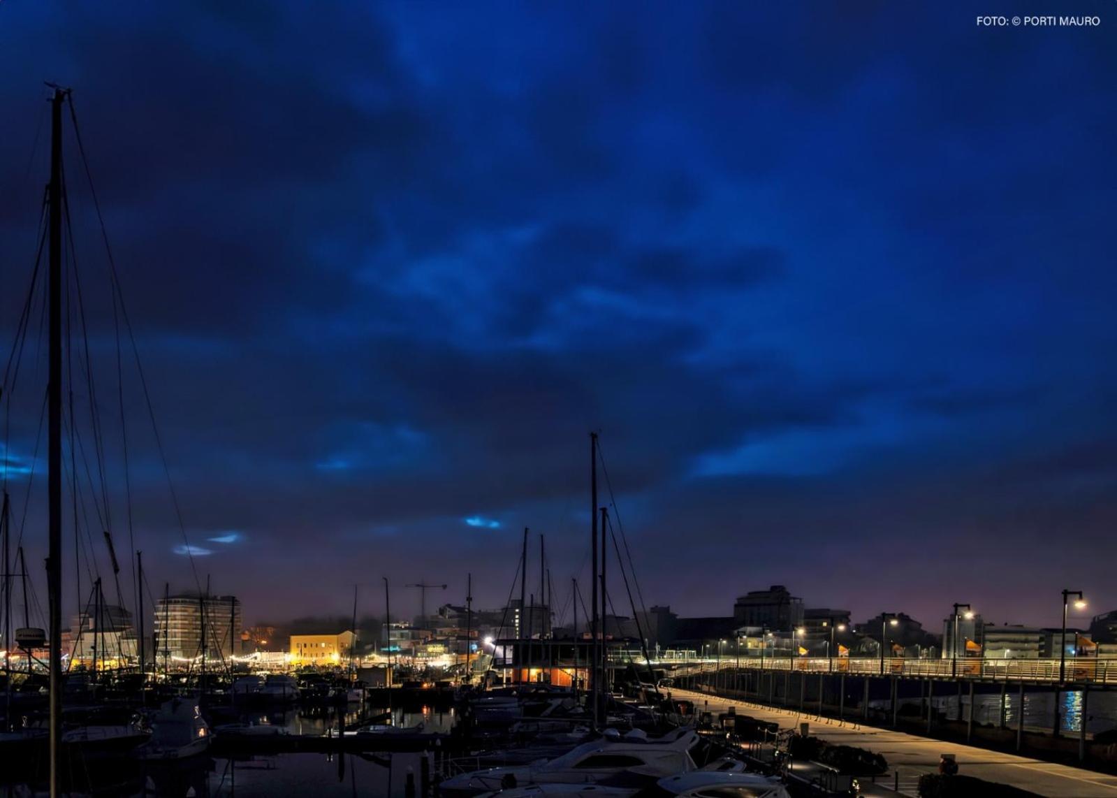 Appartamento La Casa Di Carlotta Privat Parking Free 5 Min Dal Mare Cattolica